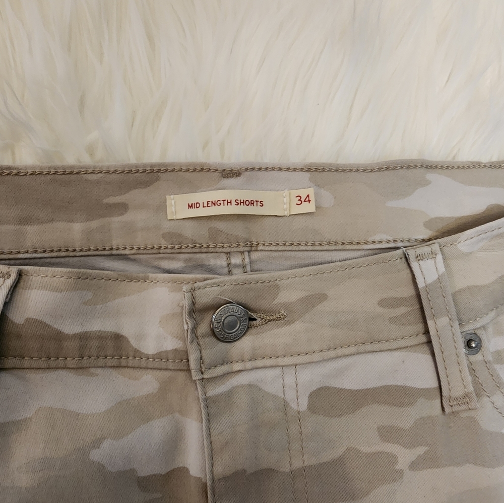 Levi's shorts - Picture 4 of 4